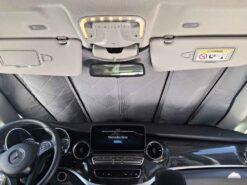 Vorhänge Gardienen und Verdunklung für Mercedes Vito V-Klasse Camper Fahrerhaus Thermomatte mit Magnet passgenau. Frontscheibe