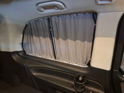 Vorhänge Gardienen und Verdunklung für Mercedes Vito V-Klasse Camper Fahrerhaus Thermomatte mit Magnet passgenau. Innen Schiebetüre links